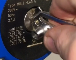 PLUMB CHUM ™